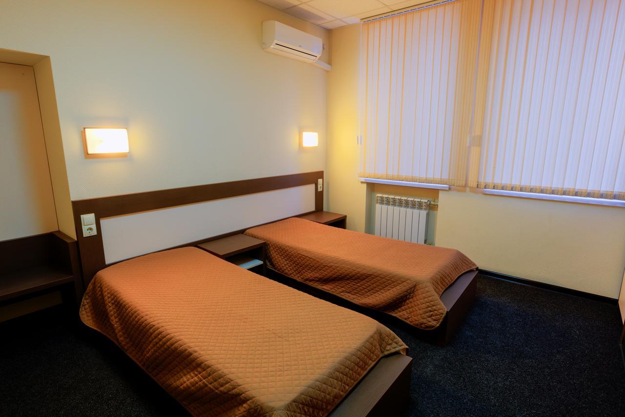 Comfort Hotel & Hostel Zaporizhia Екстериор снимка